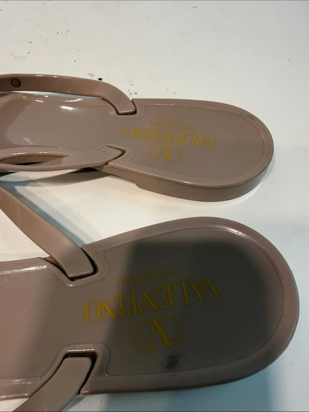 Used Valentino Garavani Studded Bow Jelly Flip Flops - Nude 41 women’s